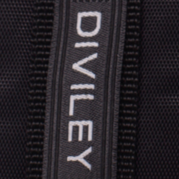 Fekete modern hátizsák Diviley Pierre