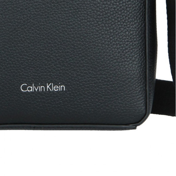 Calvin Klein Timi férfi bőr válltáska - fekete